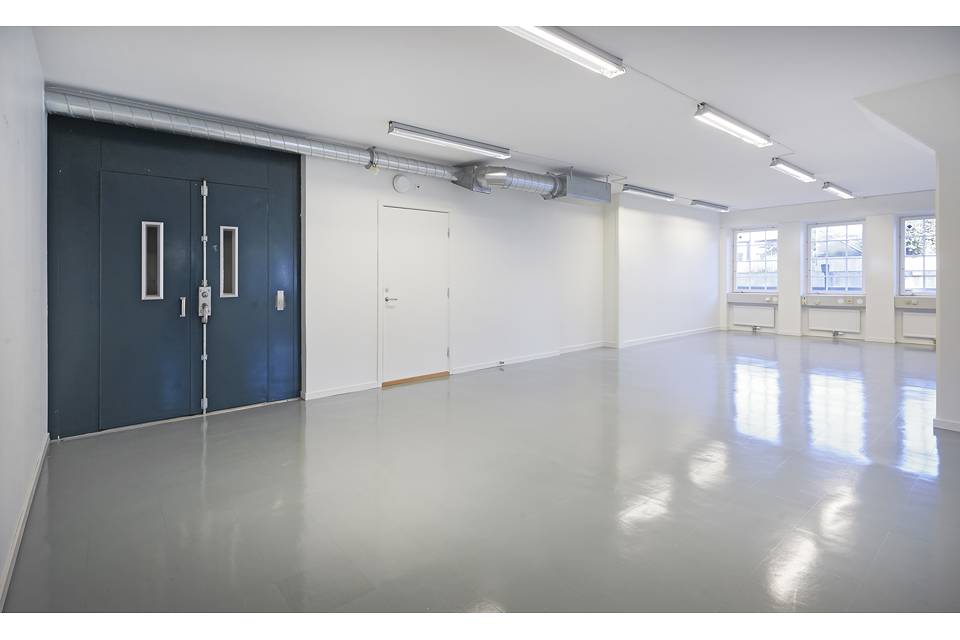 Gårdsfogdevägen 16, Bromma