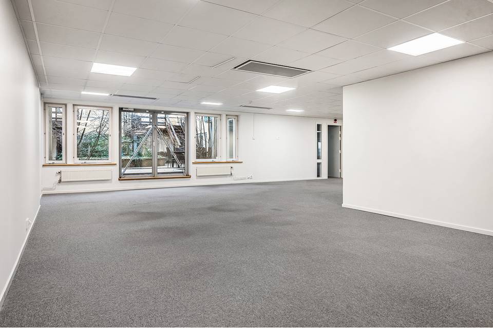 Gårdsfogdevägen 5-7, Bromma