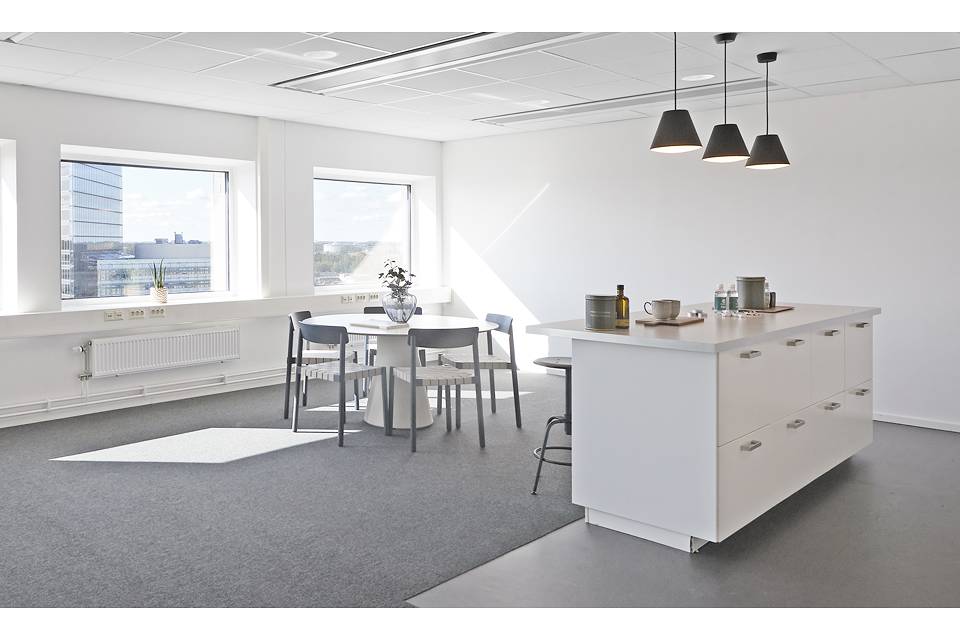 Jan Stenbecks Torg 17, Kista