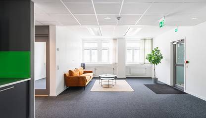 Warfvinges väg 33