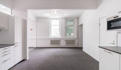 Warfvinges väg 30