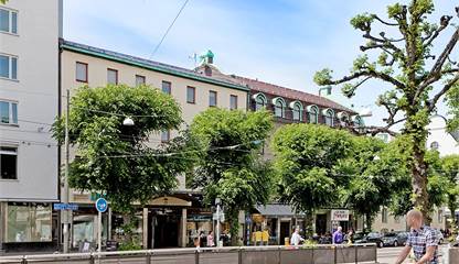 Västra Hamngatan 21