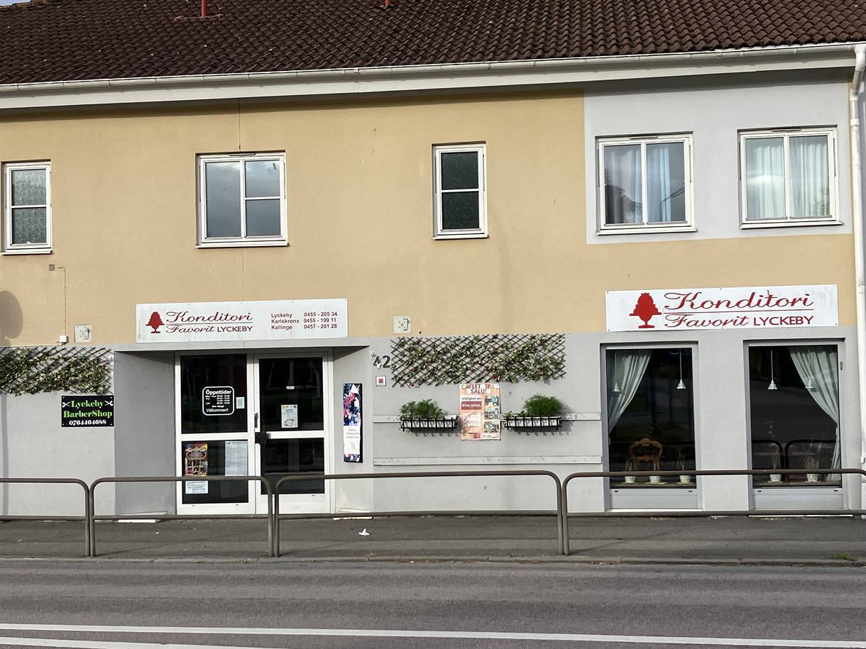 Riksvägen 42