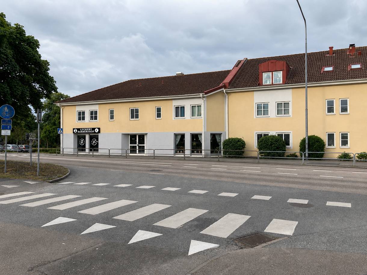 Riksvägen 42