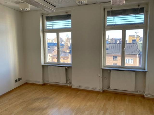 Drottninggatan 36