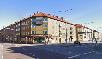 Skyltplats på fasad Amiralsgatan 66