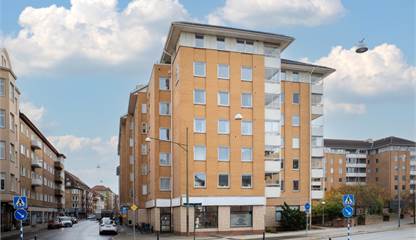 Östra Förstadsgatan 1