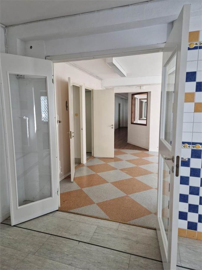 Frihetsvägen 8, Järfälla