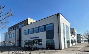 Skeppsbrokajen 10, Trossö