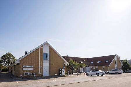 Derbyvägen 24, Russgatan 8