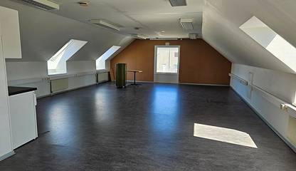 Derbyvägen 24, Russgatan 8,