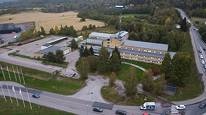Fastigheten är väl exponerad med bra skyltläge mot omgivningarna Fastigheten är väl exponerad med bra skyltläge mot omgivningarna