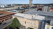 Flygbild över den del av fastigheten där lokalerna är belägna på de två översta våningsplanen Flygbild över den del av fastigheten där lokalerna är belägna på de två översta våningsplanen