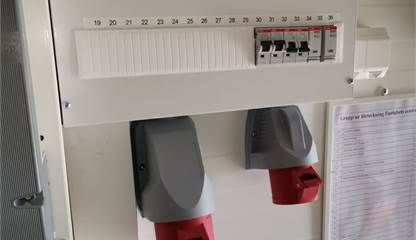 Alla lokaler med egen elmätare Källarvägen 3