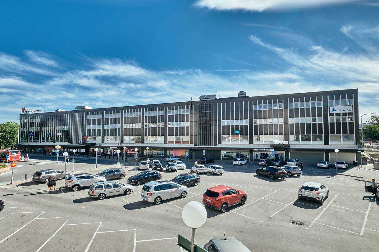 Hallonbergsplan 5-7