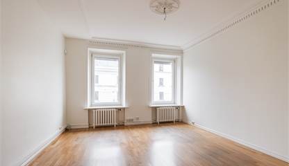 Norra Hamngatan 36