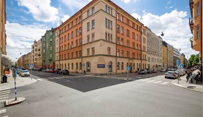 Artillerigatan 42