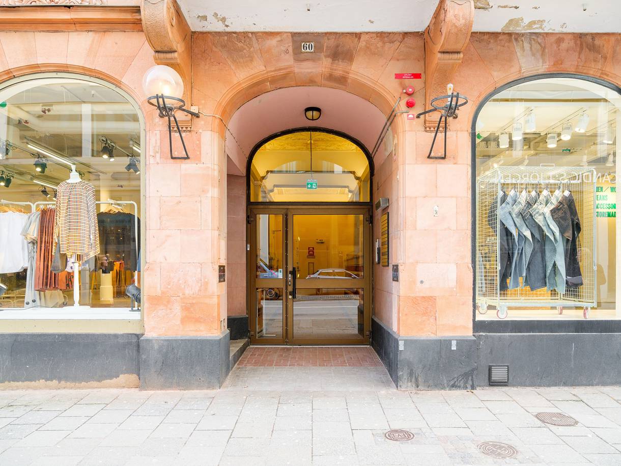 Stora Nygatan 60