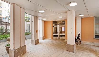 Entré Klara Norra Kyrkogata 33