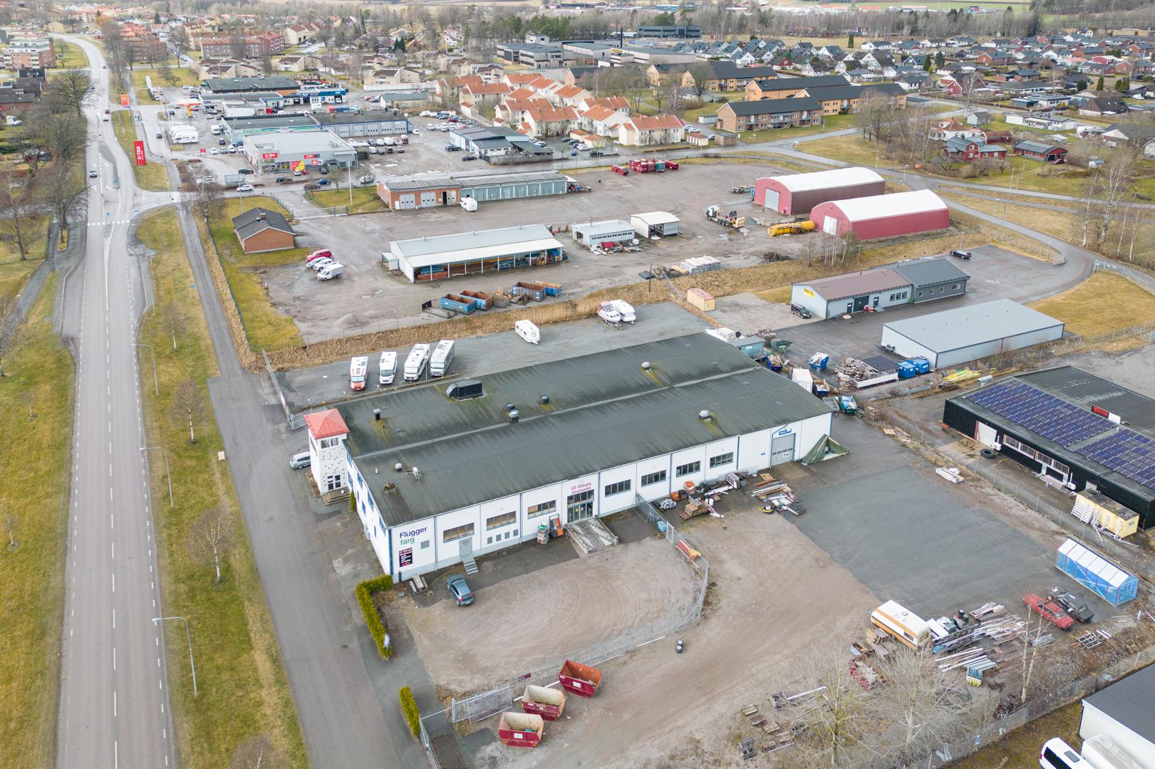 Lagerlokal 620–1260 kvm i centrala Askersund – Parkgatan 11 bild 1