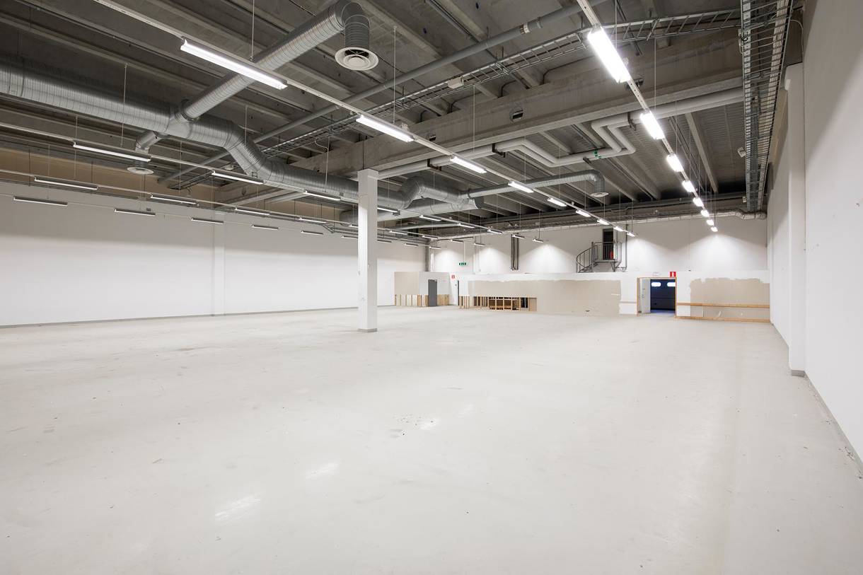 Glasvingegatan, Hälla