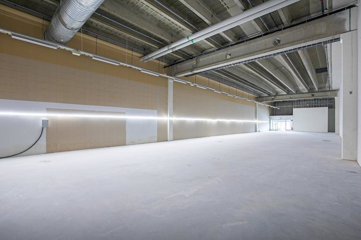 Glasvingegatan, Hälla