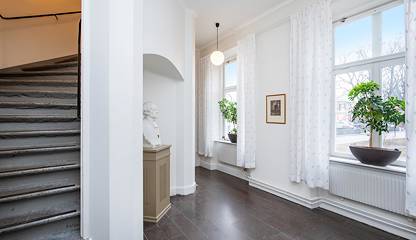 Västra Kyrkogatan 9