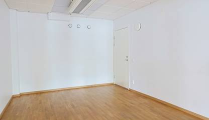 Frihamnsallén 8