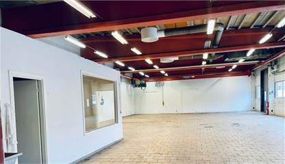 Landsvägen 11 A-D, Landsvägen 19