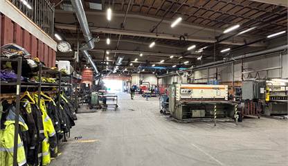 Verkstad, port mot baksidan Odenskogsvägen 35