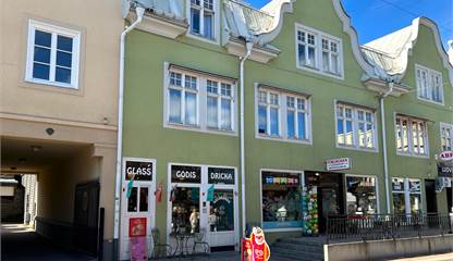 Västra Stationsgatan 8