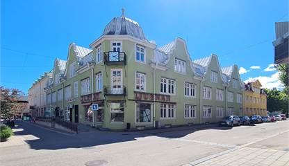 Västra Stationsgatan 8