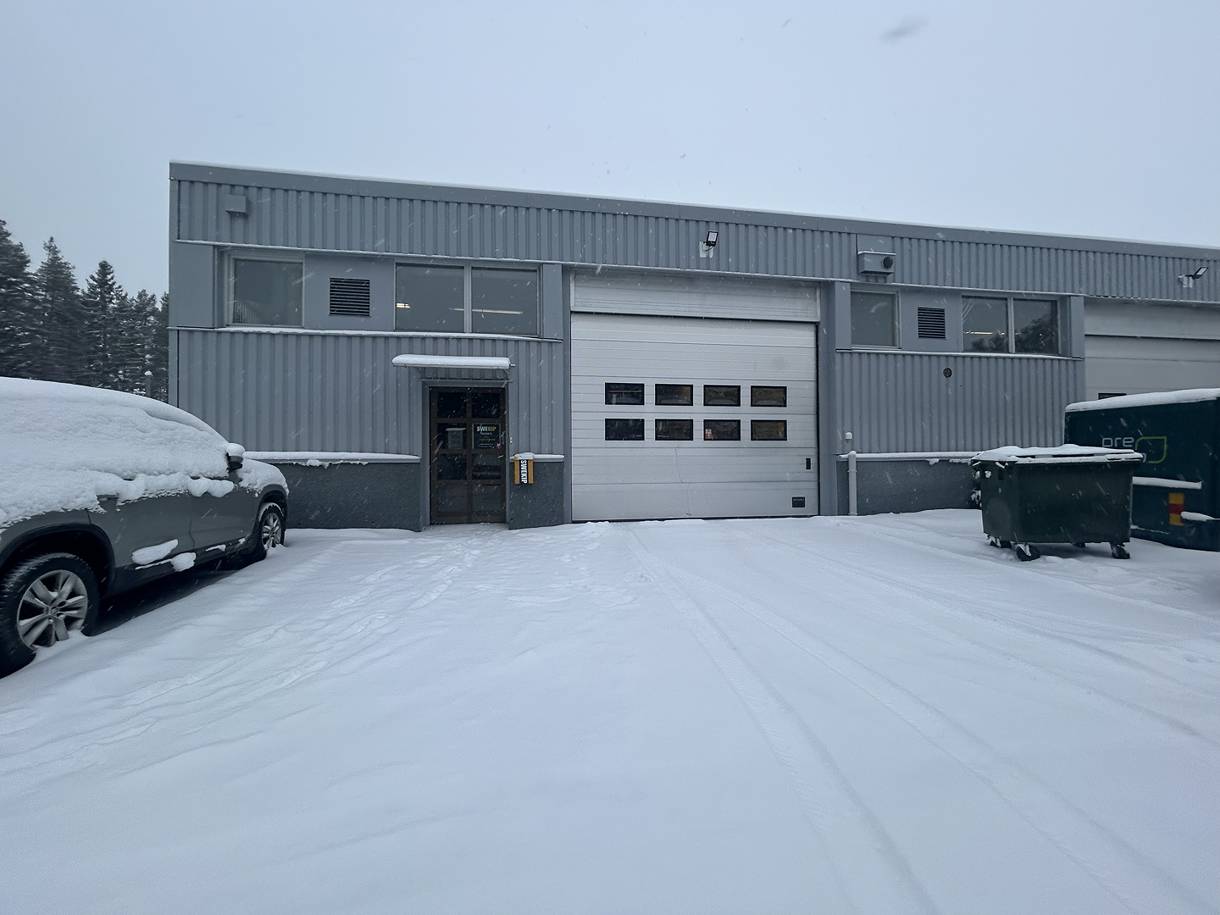 Kronoskogsvägen 8-10, Västerslätt