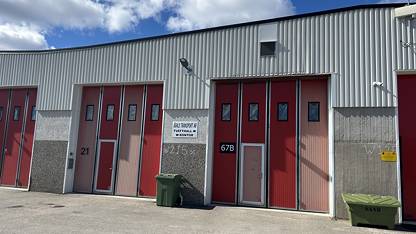 2 st portar Ledig lokal, Johannedalsvägen 67 A-C, Johannedals Industriområde, Sundsvall
