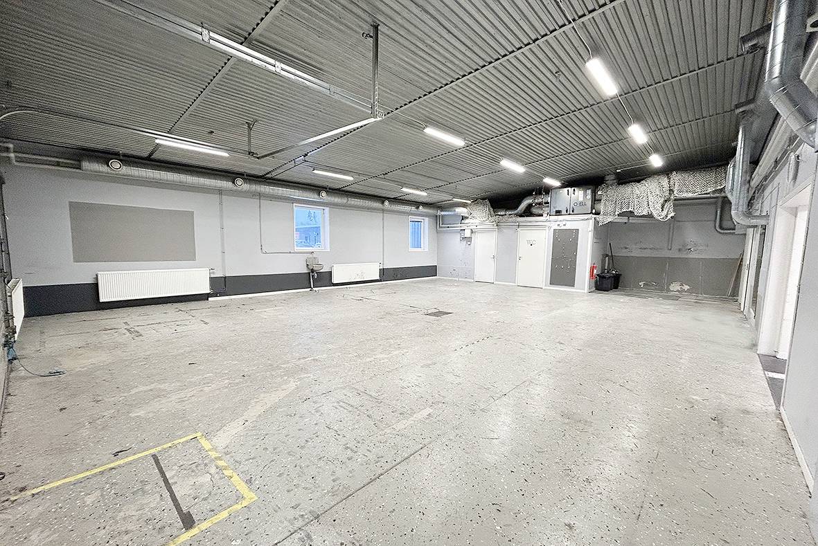 Kolarevägen 2, Torvalla