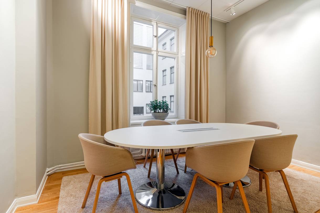 Barnhusgatan 6, City