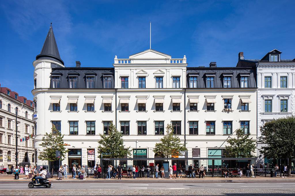Järnvägsgatan 13, Centrum