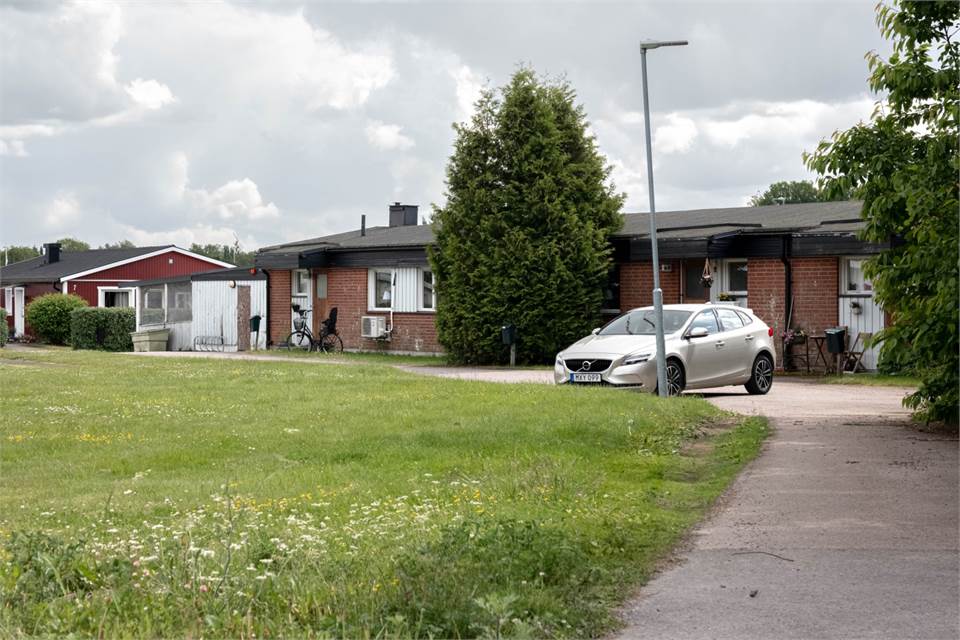 Harakers byv 9-15 & Prästgård, Västerås