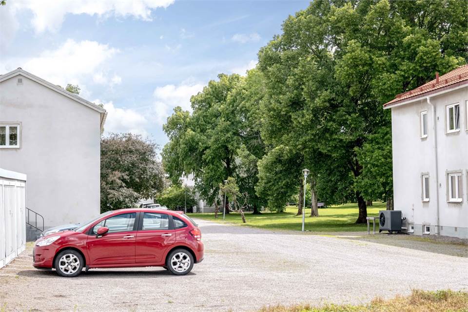 Harakers byv 9-15 & Prästgård, Västerås