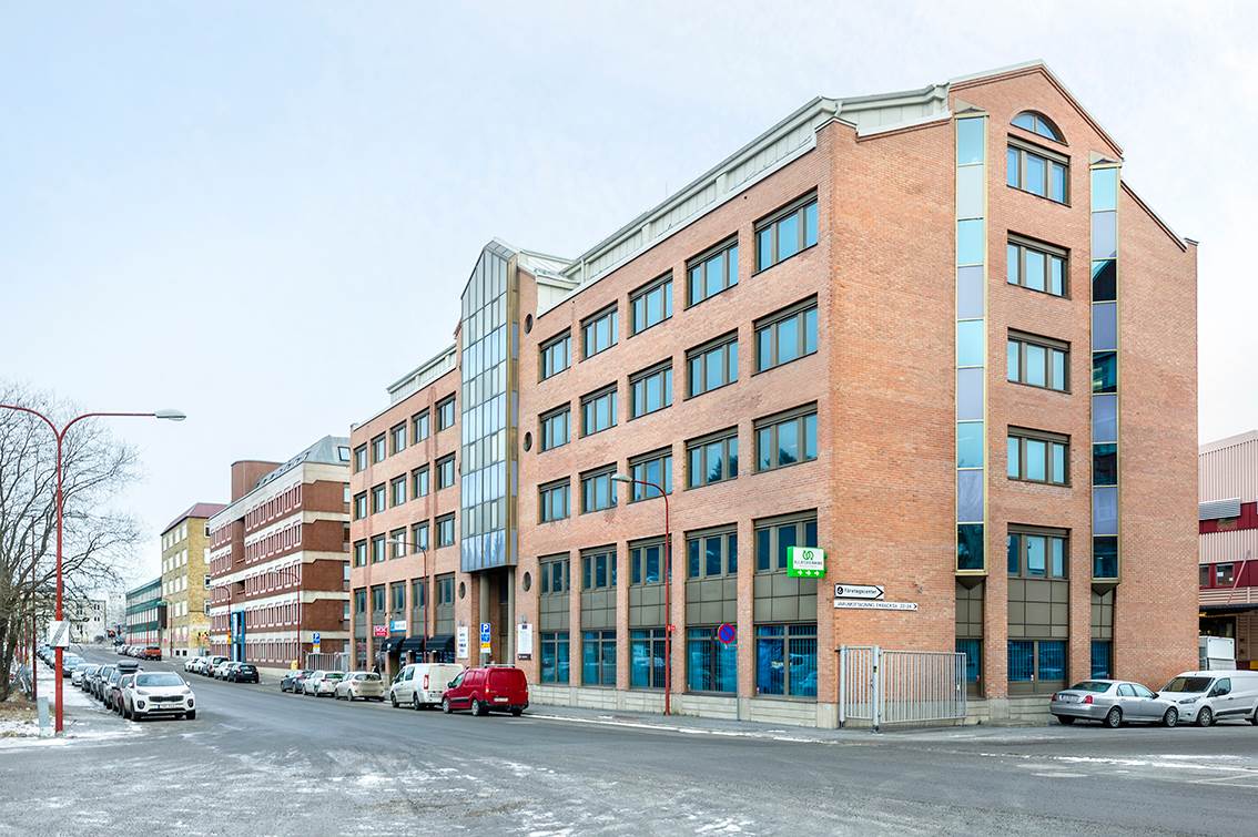 Ekbacksvägen 22-24, Syd