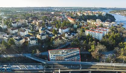 Segelbåtsvägen 2