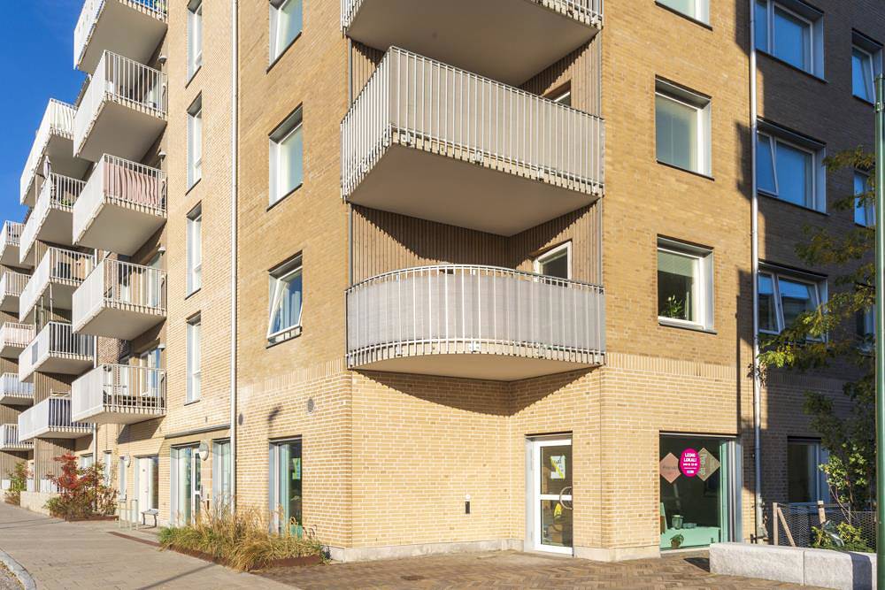 Skrivaregatan 28, Hyllievång