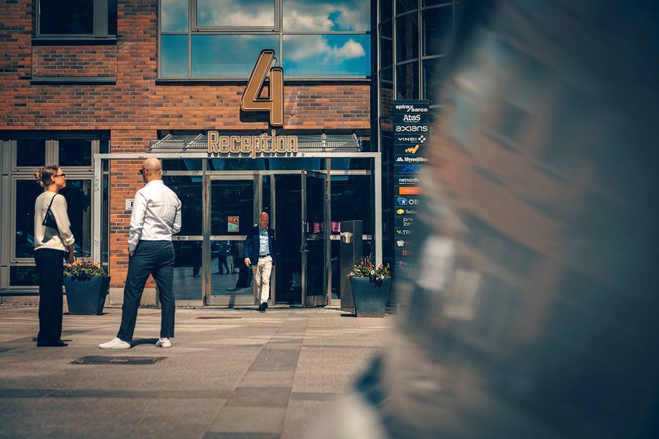 Råsundavägen 4, Solna