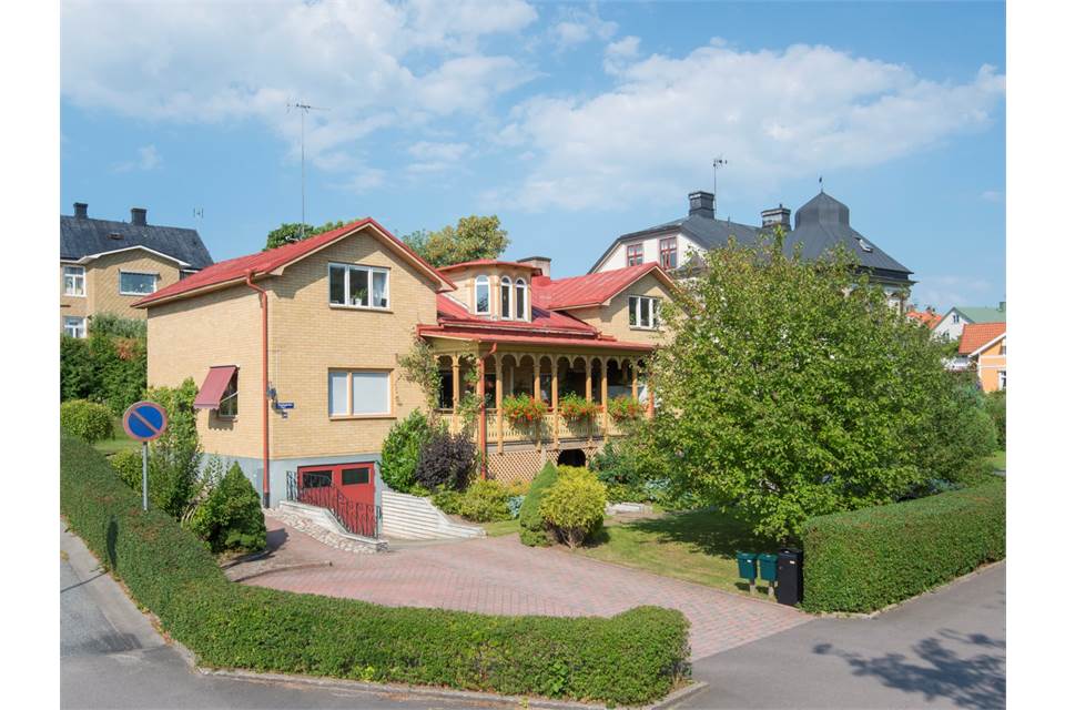 Nedre brunnsvägen 24, Ronneby