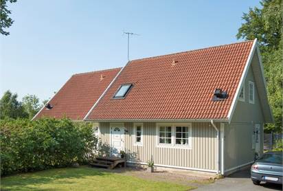 Nedre brunnsvägen 24, Ronneby