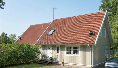 Nedre brunnsvägen 24