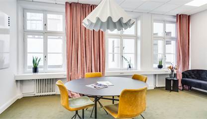 Ljust härligt mötesrum Järnvägsgatan 7