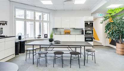 Kök med gott om sittplatser Järnvägsgatan 7