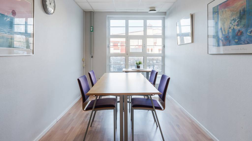 La Cours gata 6, Södra