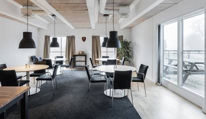 Matplats Fältarpsvägen 396